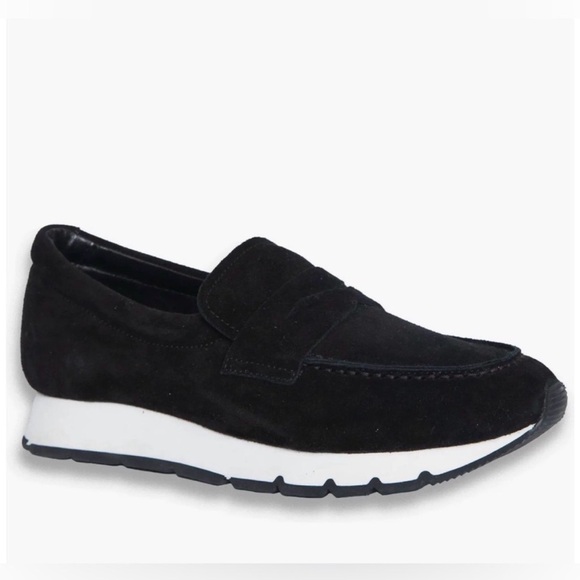 Voile Blanche Shoes - NWT VOILE BLANCHE JULIA Hybrid Loafer Sneaker in Black